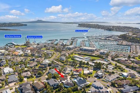 Photo of property in 8 Tuscan Place, Half Moon Bay, Auckland, 2012