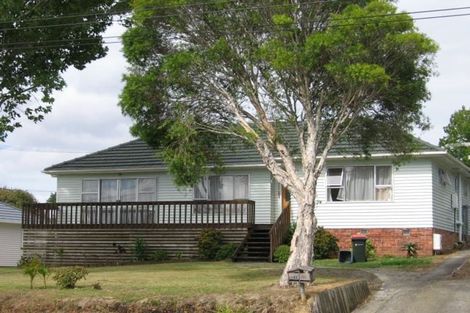 Photo of property in 242 Whitney Street, Blockhouse Bay, Auckland, 0600