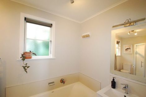 Photo of property in 36 Rakeiora Grove, Korokoro, Lower Hutt, 5012