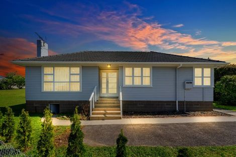 Photo of property in 9 Ludlow Terrace, Totara Vale, Auckland, 0627