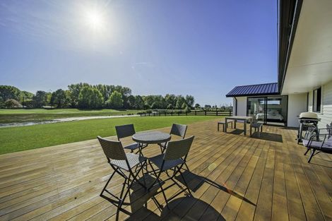 Photo of property in 8 Burntwood Lane, Pegasus, 7612