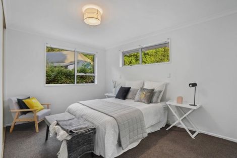 Photo of property in 5 Holmcroft Court, Cracroft, Christchurch, 8022