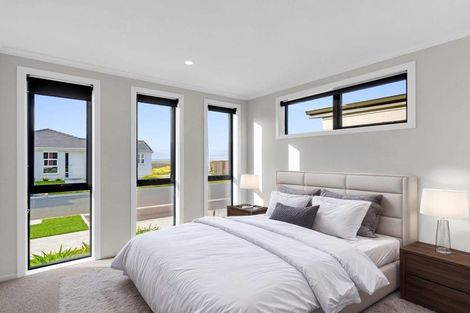 Photo of property in 23 Waruhia Crescent, Rototuna North, 3281