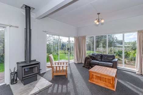 Photo of property in 185a Hokio Sand Road, Hokio Beach, Levin, 5571