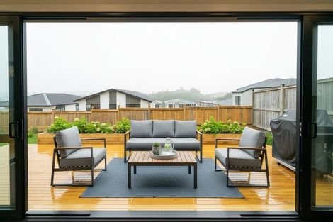 Photo of property in 57 Michael Bosher Way, Flat Bush, Auckland, 2019