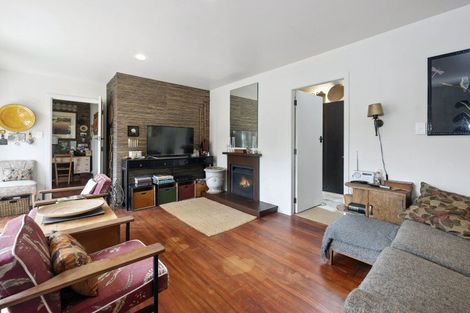Photo of property in 35 Tamatea Road, Taupo, 3330