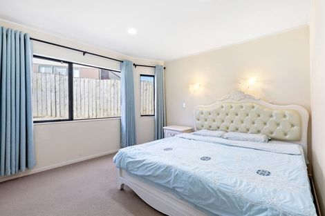 Photo of property in 2/160 Archers Road, Glenfield, Auckland, 0629