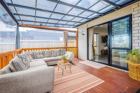 Photo of property in 29 Black Beech Crescent, Takanini, 2110