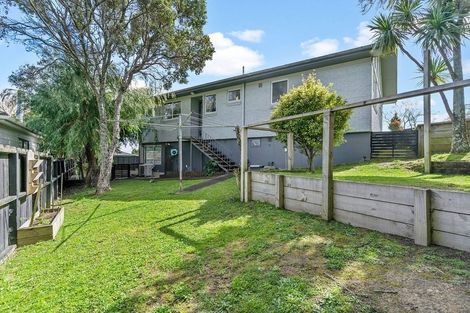 Photo of property in 12 Devonshire Road, Unsworth Heights, Auckland, 0632