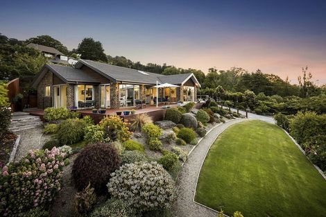 Photo of property in 28 Barling Street, Macandrew Bay, Dunedin, 9014