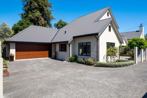 Photo of property in 2/11 Te Aute Road, Havelock North, 4130