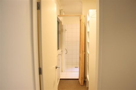 Photo of property in 15 Onslow Road, Khandallah, Wellington, 6035