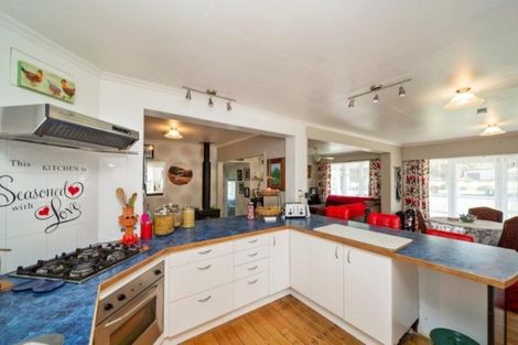 Photo of property in 86 South Road, Manaia, 4612