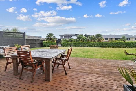 Photo of property in 5 Goble Road, Clarks Beach, Pukekohe, 2679