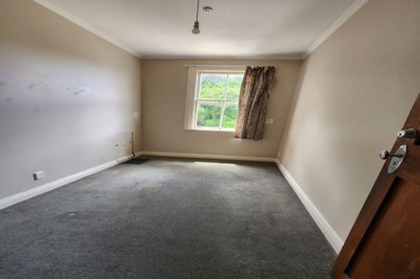 Photo of property in 48 Aurora Terrace, Kelburn, Wellington, 6012