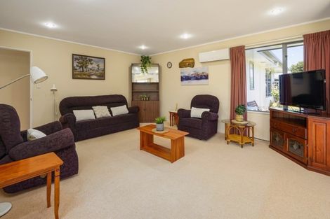 Photo of property in 32 Masefield Street, Stoke, Nelson, 7011