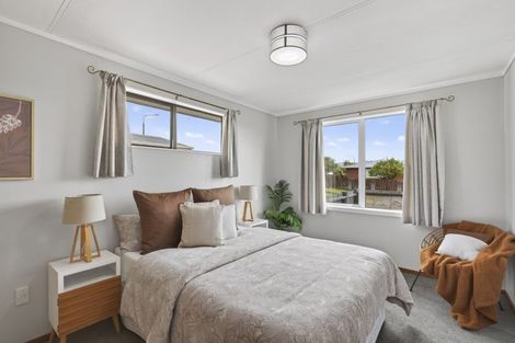 Photo of property in 69 Oranga Street, Westown, New Plymouth, 4310