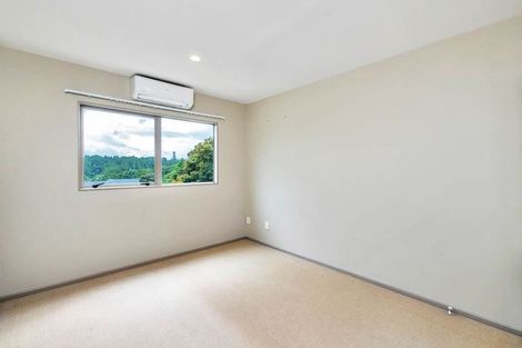 Photo of property in 17d Balmain Road, Birkenhead, Auckland, 0626