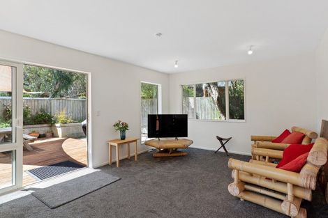 Photo of property in 33a Van Asch Street, Sumner, Christchurch, 8081