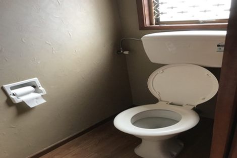 Photo of property in 34 Sartors Avenue, Northcross, Auckland, 0630