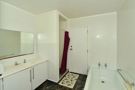 Photo of property in 11 Montague Street, Alicetown, Lower Hutt, 5010