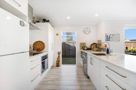 Photo of property in 12 Fontana Street, Papamoa, 3118