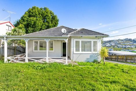 Photo of property in 3 Totara Road, Stanmore Bay, Whangaparaoa, 0932
