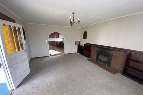 Photo of property in 37 Napier Road, Havelock North, 4130