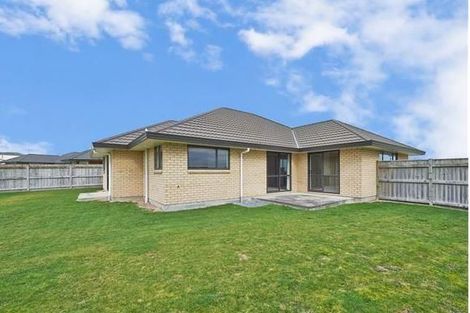 Photo of property in 157 Pacific Drive, Fitzherbert, Palmerston North, 4410