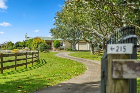 Photo of property in 215 Black Road, Paengaroa, Te Puke, 3189