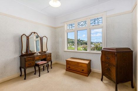 Photo of property in 25 Makara Road, Karori, Wellington, 6012