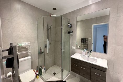 Photo of property in 28 Te Oneroa Way, Long Bay, Auckland, 0630