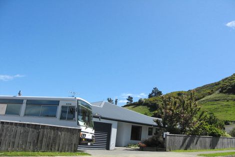 Photo of property in 35 Clovelly Street, Atawhai, Nelson, 7010