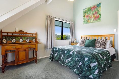 Photo of property in 5 Wendy Road, Waitakere, Auckland, 0816