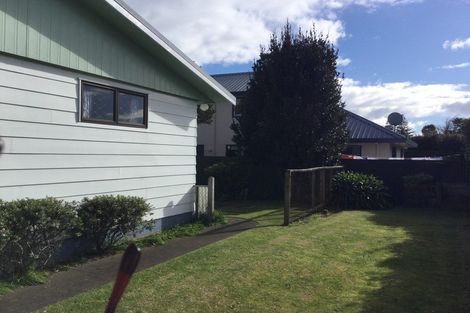 Photo of property in 3 Kaimata Street, Brooklands, New Plymouth, 4310