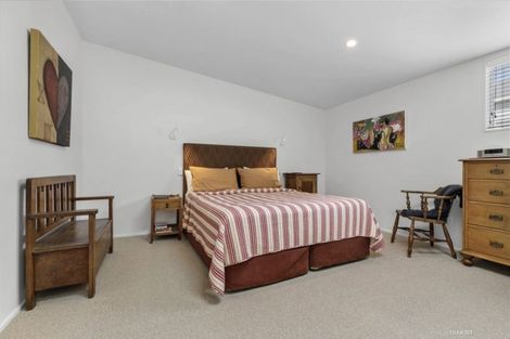 Photo of property in 3 Poplar Grove, Thorndon, Wellington, 6011