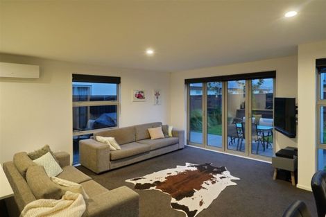 Photo of property in 4/20 Old Red Barn Road, Halswell, Christchurch, 8025