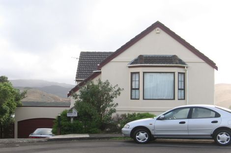 Photo of property in 5 Alister Way, Churton Park, Wellington, 6037