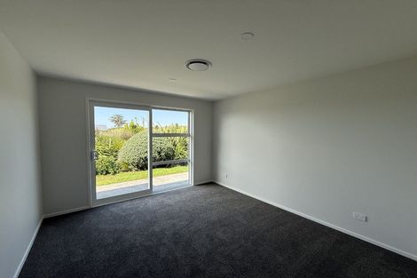 Photo of property in 5 Johnson Place, Stillwater, Silverdale, 0993