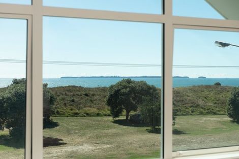 Photo of property in 708a Papamoa Beach Road, Papamoa Beach, Papamoa, 3118