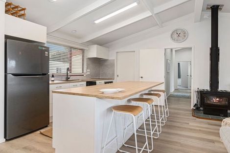 Photo of property in 1951 Cove Road, Mangawhai, Kaiwaka, 0573