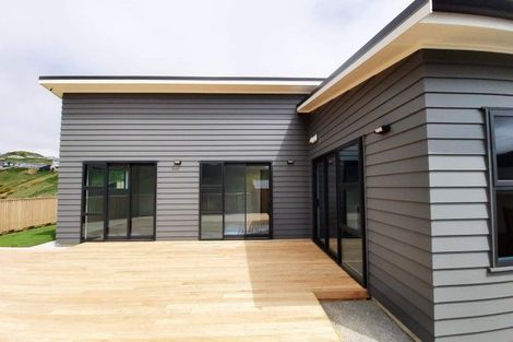 Photo of property in 36 Atherton Terrace, Churton Park, Wellington, 6037