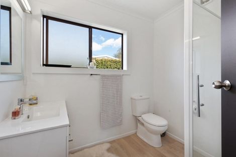 Photo of property in 22 Seamer Place, St Andrews, Hamilton, 3200