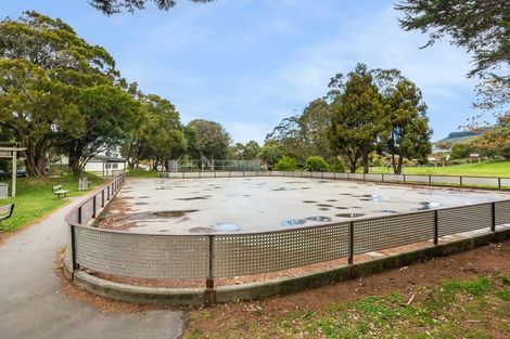 Photo of property in 5b Mclellan Street, Tawa, Wellington, 5028