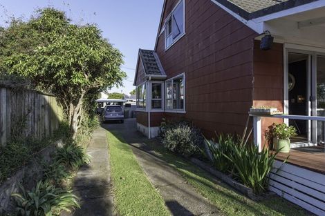 Photo of property in 17 Maranui Street, Welbourn, New Plymouth, 4310
