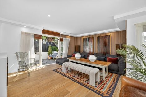 Photo of property in 41 Carlton Mill Road, Merivale, Christchurch, 8014