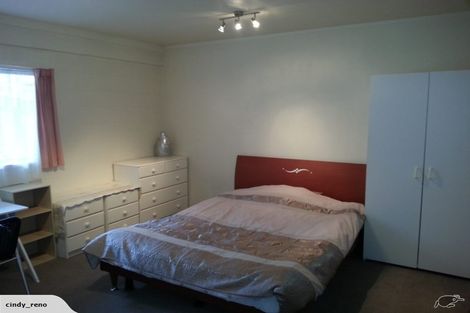 Photo of property in 2/7 Keldale Place, Forrest Hill, Auckland, 0620