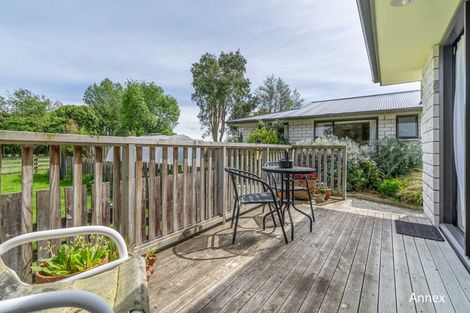 Photo of property in 14 Winton Lorneville Highway, Winton, 9781