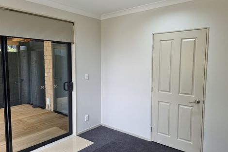 Photo of property in 4 Chieftain Rise, Goodwood Heights, Auckland, 2105