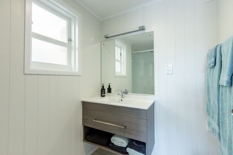 Photo of property in 22 Pukeko Place, Westshore, Napier, 4110